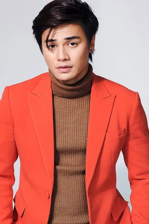 Ronnie Alonte — personaje: Alfie Almeida