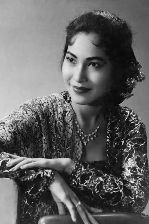 Roosilawaty interpretando a