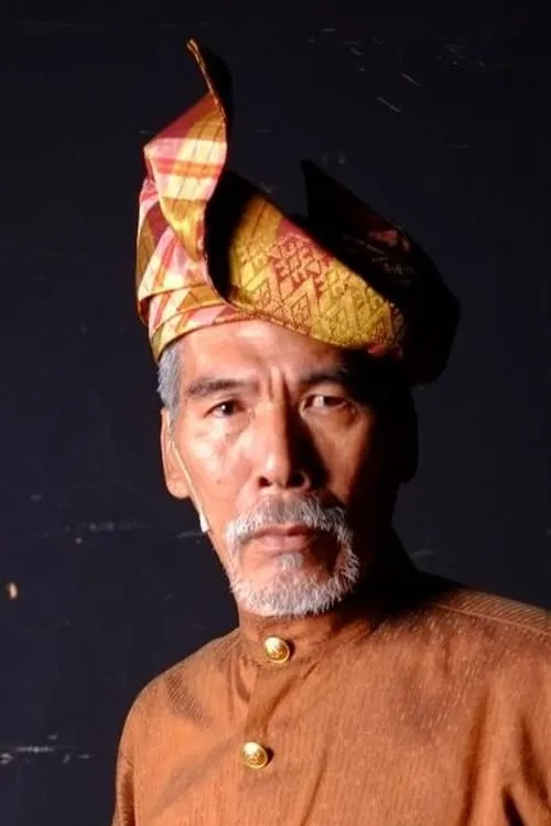 Roslan Salleh interpretando a 