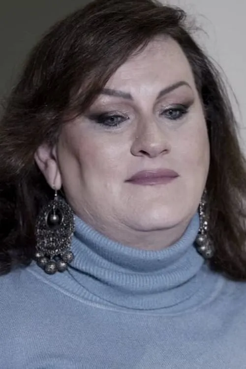 Rossa Ceballos — personaje: Loren