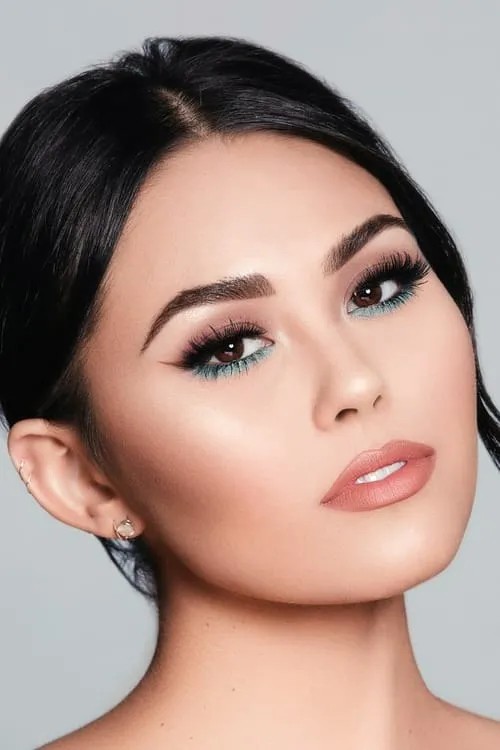 Chris Boudreaux ha trabajado con Roxette Arisa en 1 ocasiones