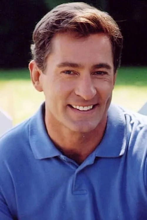 Roy Werner interpretando a Roger