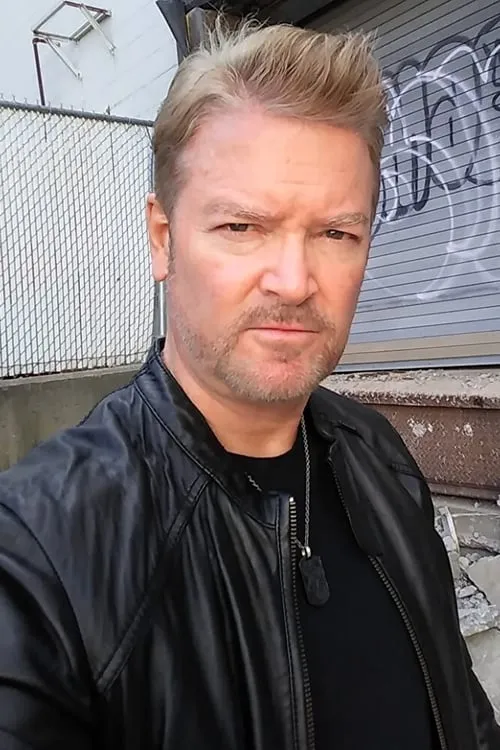 Rosanne Lucarelli ha trabajado con Roy William Gardner en 1 ocasiones