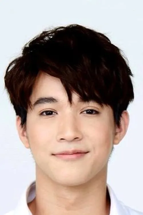 Suriyawit Thanomchaisanit ha trabajado con Rueangritz Siriphanit en 1 ocasiones