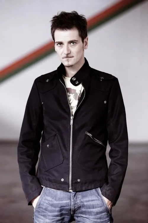 Foto de perfil del actor Ruggero Andreozzi en el reparto