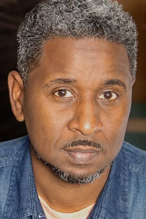 Judge Greg Mathis ha trabajado con Runako Marshall en 1 ocasiones