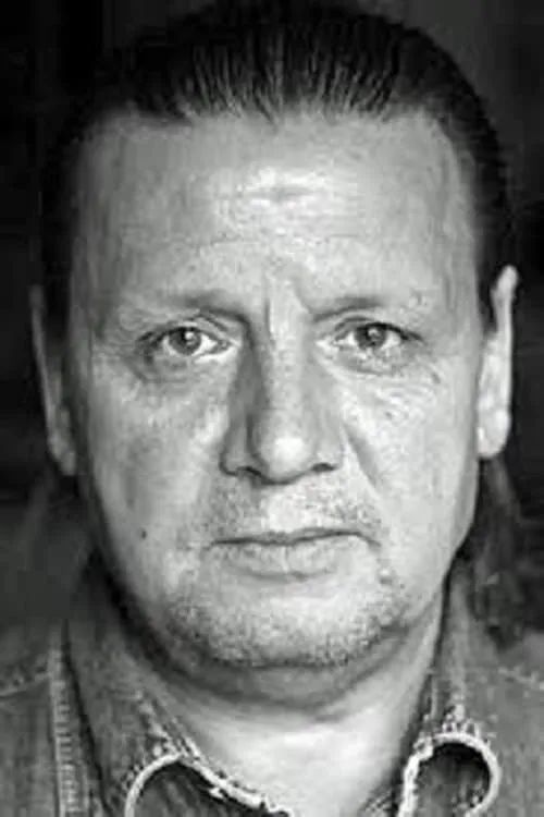 Rebecca Charles ha trabajado con Rupert Farley en 2 ocasiones