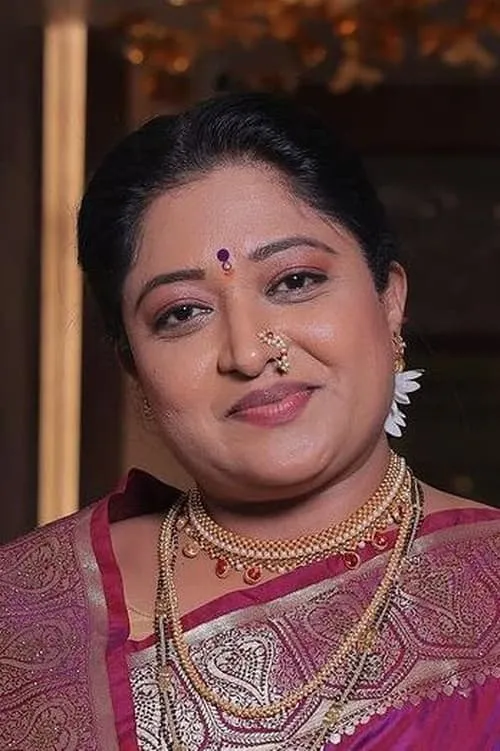 Ruplaxmi Shinde — personaje: Vidya Jaideo Aamonkar