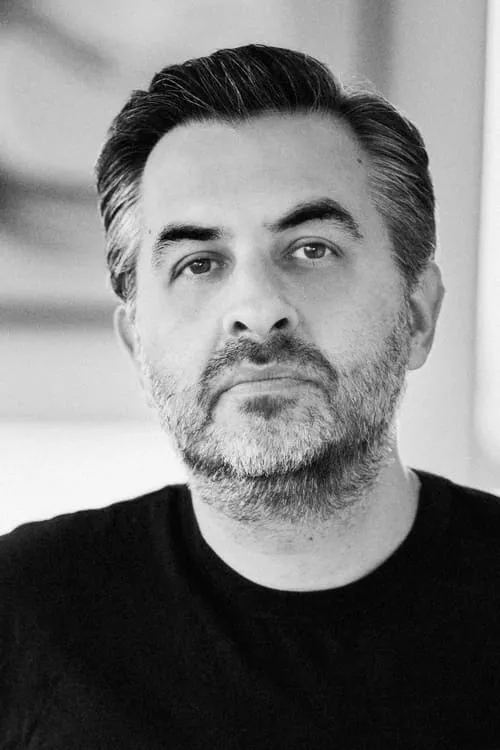 Isabel Gillies ha trabajado con Ryan Krivoshey en 1 ocasiones