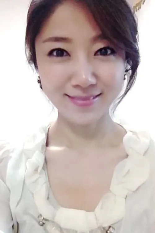 Foto de perfil del actor Sa Moon-young en el reparto