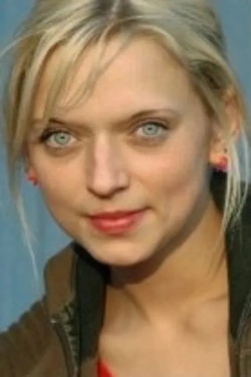 Sabrina Brencher interpretando a Dilana