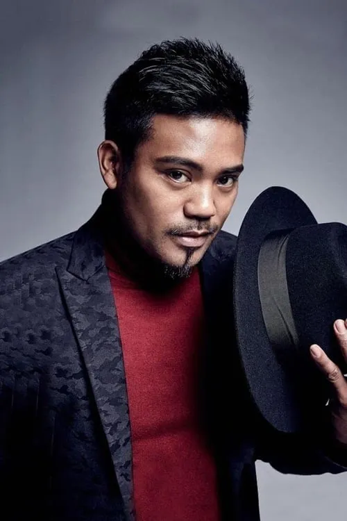 Sakinu en su biografía y filmografía