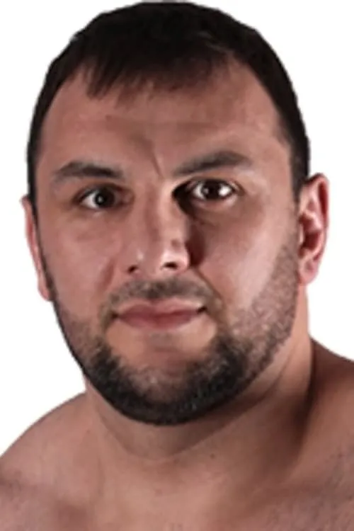 Tamerlan Kulaev ha trabajado con Salimgirey Rasulov en 1 ocasiones