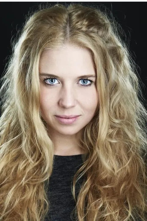 Hjálmar Örn Jóhannsson ha trabajado con Salka Sól Eyfeld en 1 ocasiones