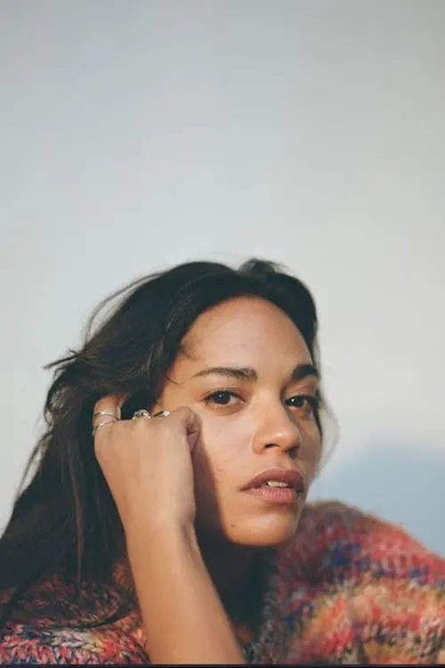 Salka Weber — personaje: Maike