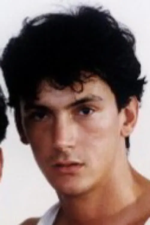 Cyril Champlain ha trabajado con Salvador Merida en 1 ocasiones