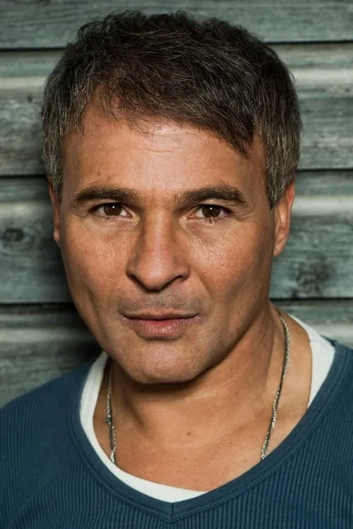 Monika Wegener ha trabajado con Salvatore Pascale en 1 ocasiones