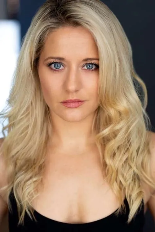 Samantha Clarke — personaje: Amy Birkett (uncredited)