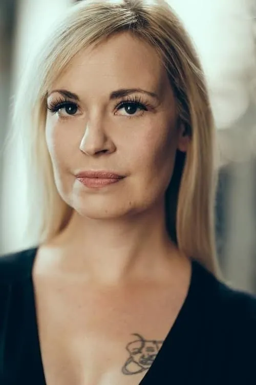 Eva Ray ha trabajado con Samantha Fields en 2 ocasiones