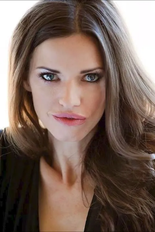 Samantha Noble interpretando a Jade / Amitiel