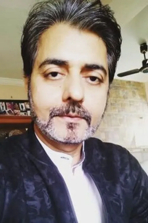 Ia Gustafsson ha trabajado con Sanjay Swaraj en 1 ocasiones