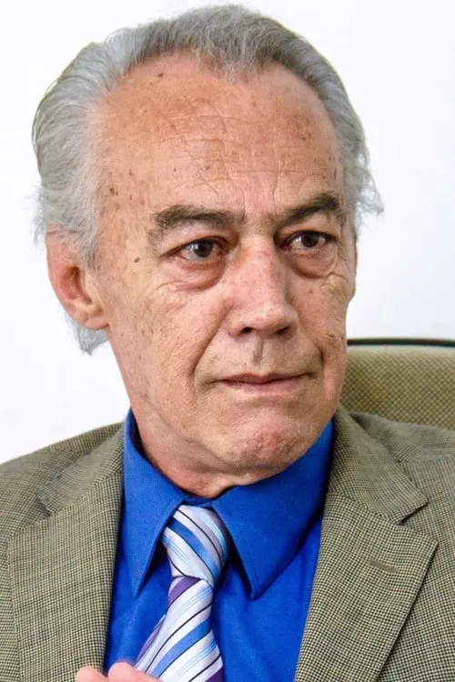 José Henrique Ligabue ha trabajado con Sapiran Brito en 1 ocasiones