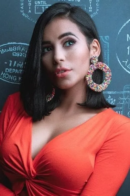 Yiniva Cardenas ha trabajado con Sara Bello en 1 ocasiones