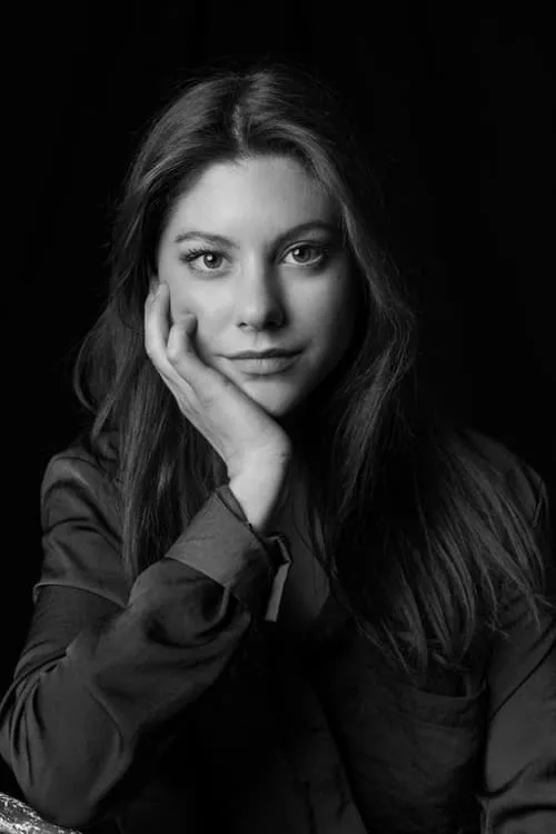 Boglárka Koós ha trabajado con Sára Mosolygó en 1 ocasiones