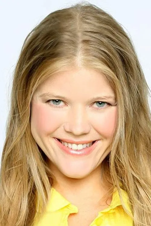 Sarah Ann Morris interpretando a Cheerleader