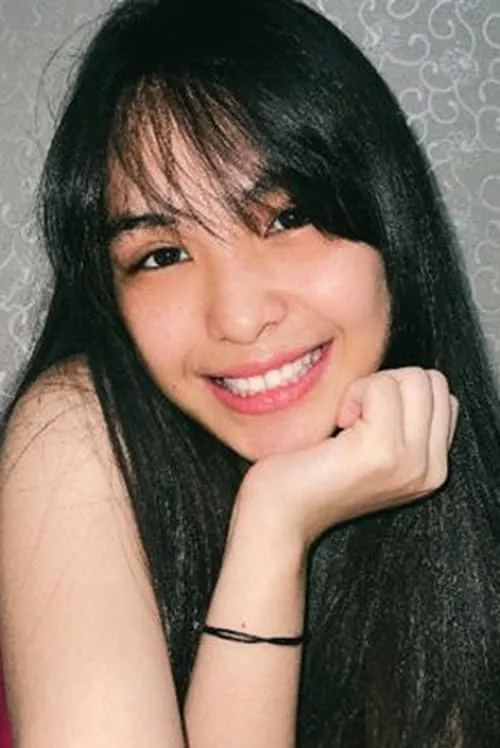 Sarah Beatrix — personaje: Dini