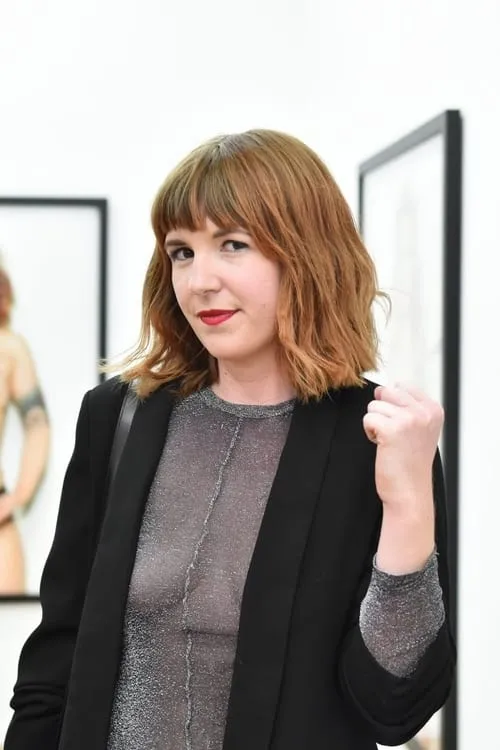 Sarah Constantin — personaje: Self