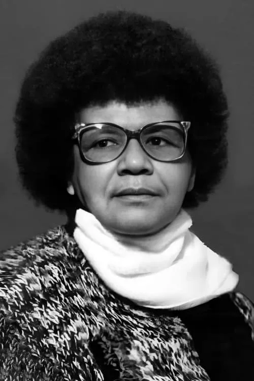 Warda Al-Jazairia ha trabajado con Sarah Maldoror en 1 ocasiones