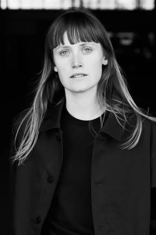 Tom Karangelov ha trabajado con Sarah Meurle en 1 ocasiones