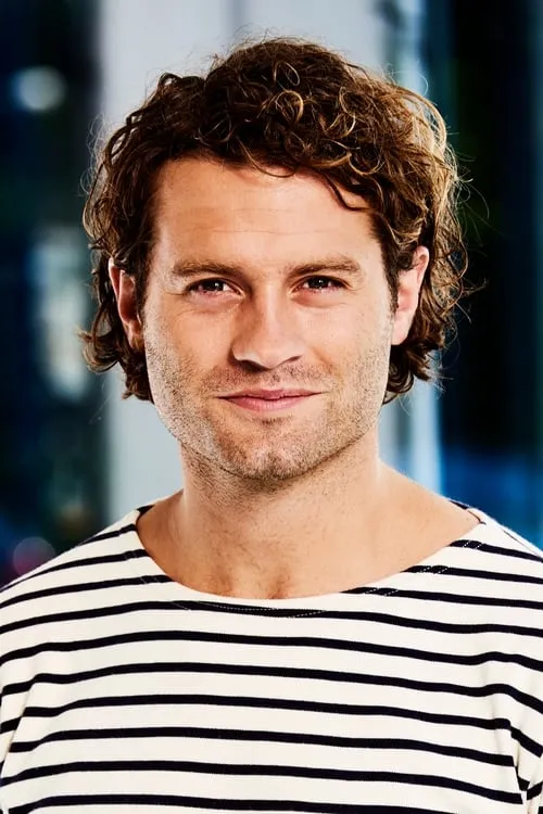 Sascha Visser — personaje: Steven Speijer