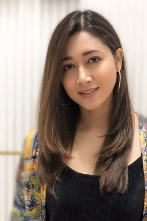 Sasqia Dahuri — personaje: Zara