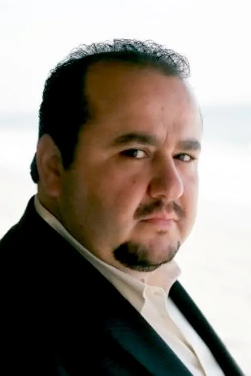 Alexandra Smothers ha trabajado con Sassoun Hagopian en 1 ocasiones