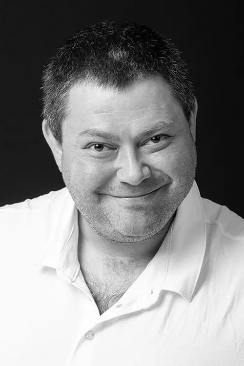 Lukasz Wójcik ha trabajado con Sasza Reznikow en 1 ocasiones