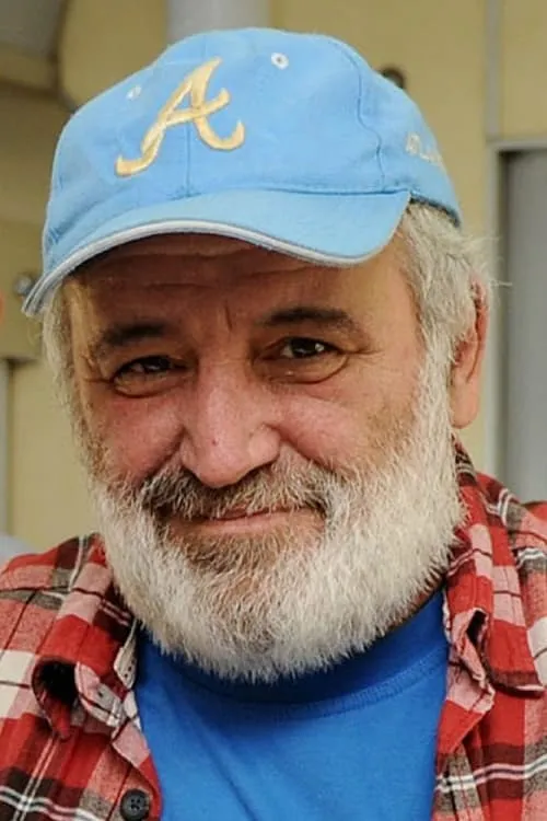 Mustafa Altioklar ha trabajado con Savaş Ay en 2 ocasiones