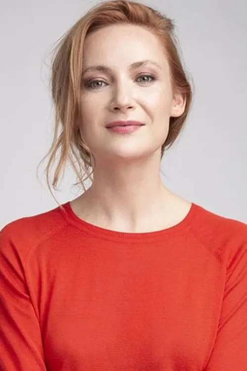 Savitri Ceballos interpretando a Doña Guiomar de Ulloa