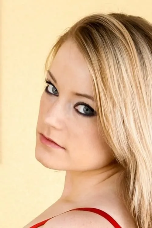 Scarlett Sweets interpretando a (archive footage)