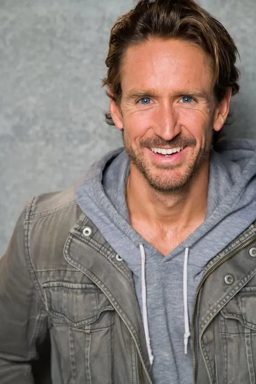 Glen Baggerly ha trabajado con Schuyler Mastain en 1 ocasiones