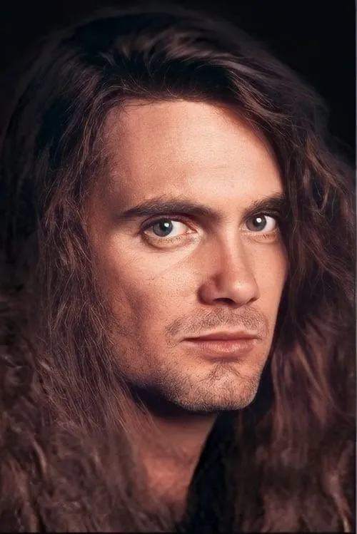 Chuck Schuldiner ha trabajado con Scott Clendenin en 3 ocasiones