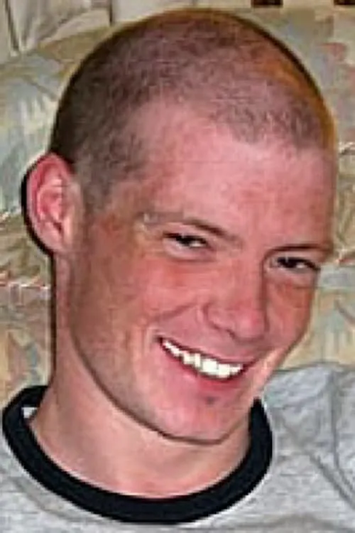 Daniel Leger ha trabajado con Scott Truemore en 1 ocasiones