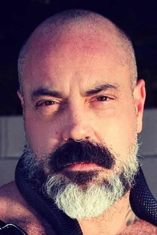 Christian Mitchell ha trabajado con Scotty Rage en 2 ocasiones