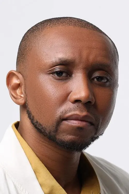 S'Dumo Mtshali interpretando a 