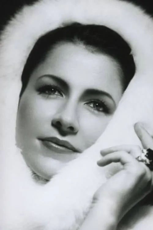 Mia M. Ruiz ha trabajado con Sean'a Mahoney en 1 ocasiones