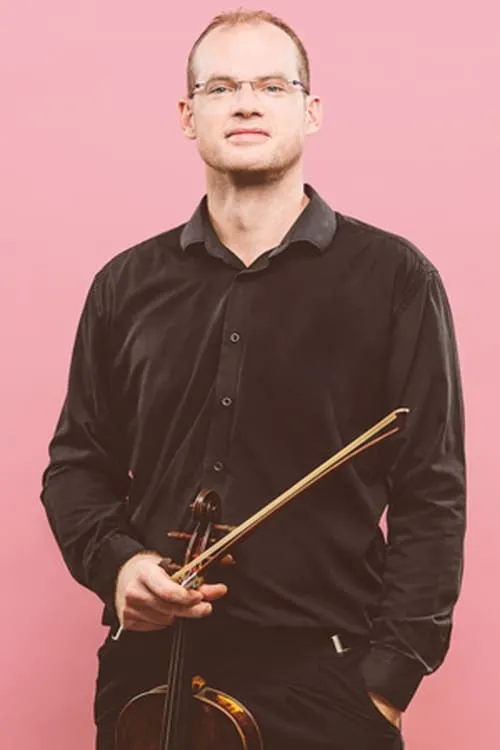 Jean-Christophe Guelpa ha trabajado con Sébastien Grall en 1 ocasiones