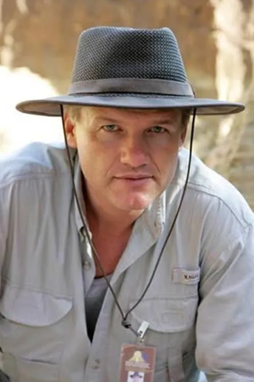 Philip Coppens ha trabajado con Semir Osmanagić en 1 ocasiones