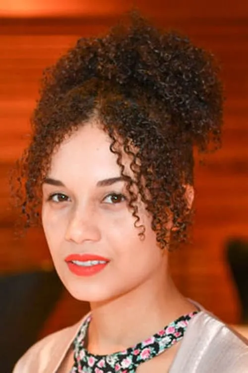 Pyry Äikää ha trabajado con Senna Vodzogbe en 1 ocasiones