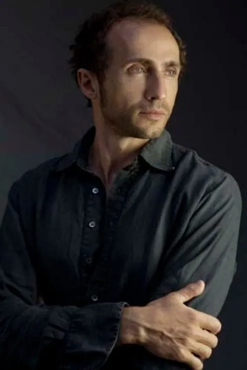 Sergio Albelli — personaje: Général Giacomo Votta